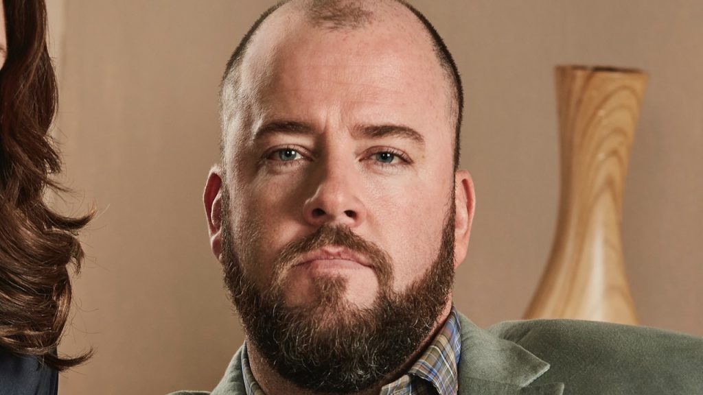 A still image of Chris Sullivan as Toby Damon in This Is Us.